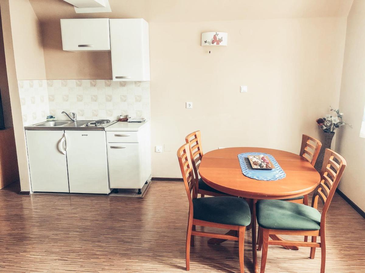 Apartment And Rooms Maraton كْرانْيِسكا غورا المظهر الخارجي الصورة