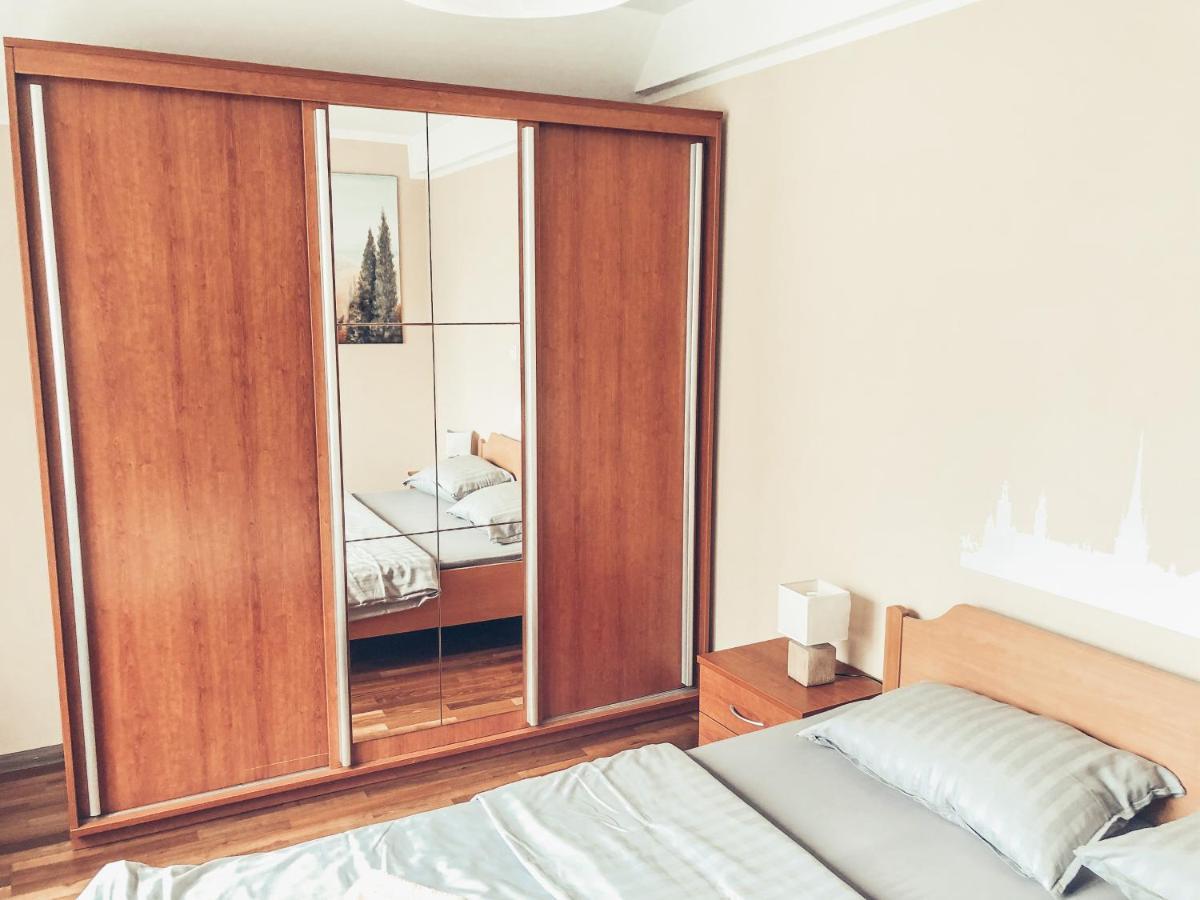 Apartment And Rooms Maraton كْرانْيِسكا غورا المظهر الخارجي الصورة